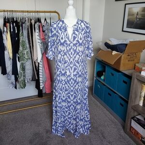 NWOT, sky blue, v-neck, casual geometric print maxi dress